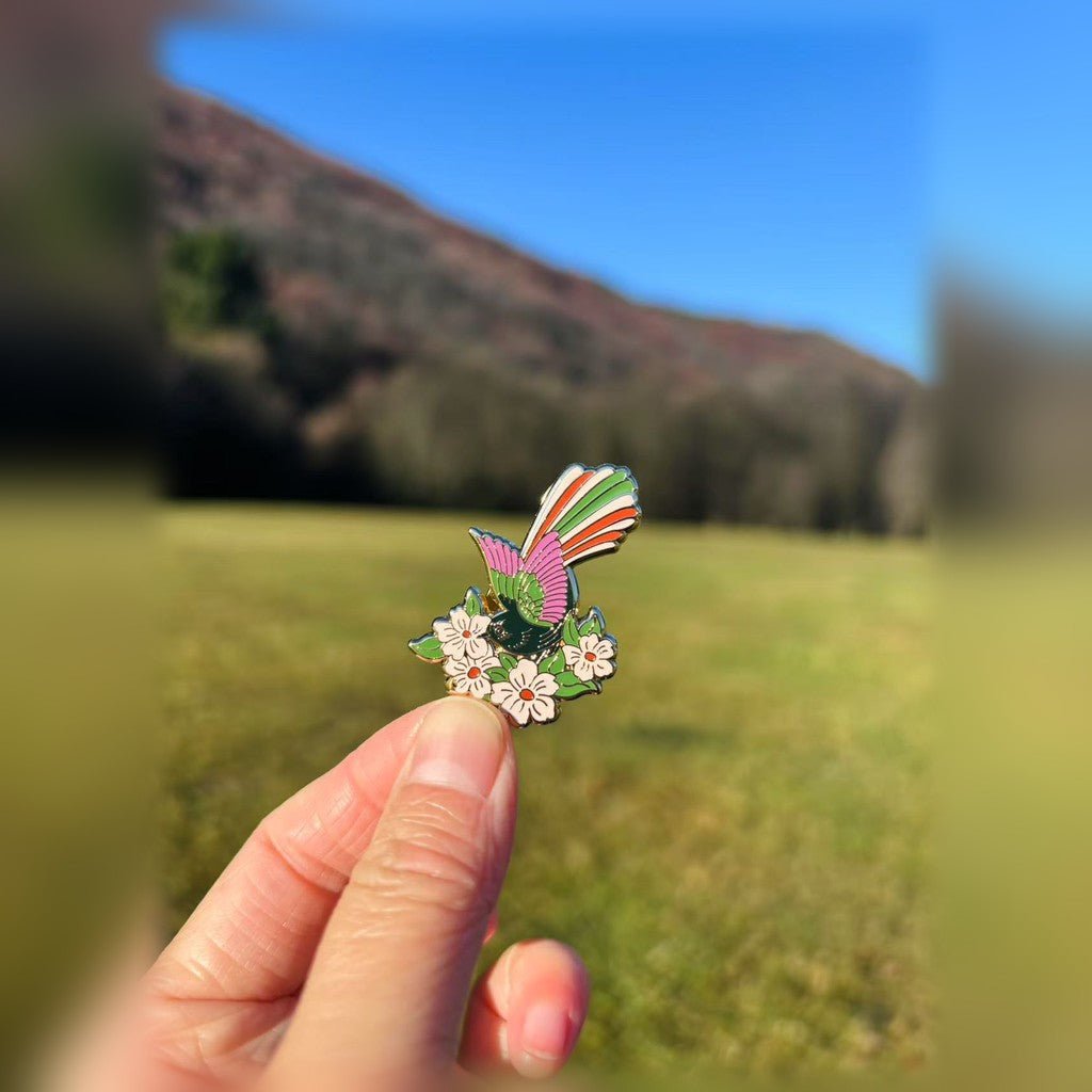 Little & Pretty | Enamel Pin - Fantail with Mānuka Flowers - Cove. Beach Essentials