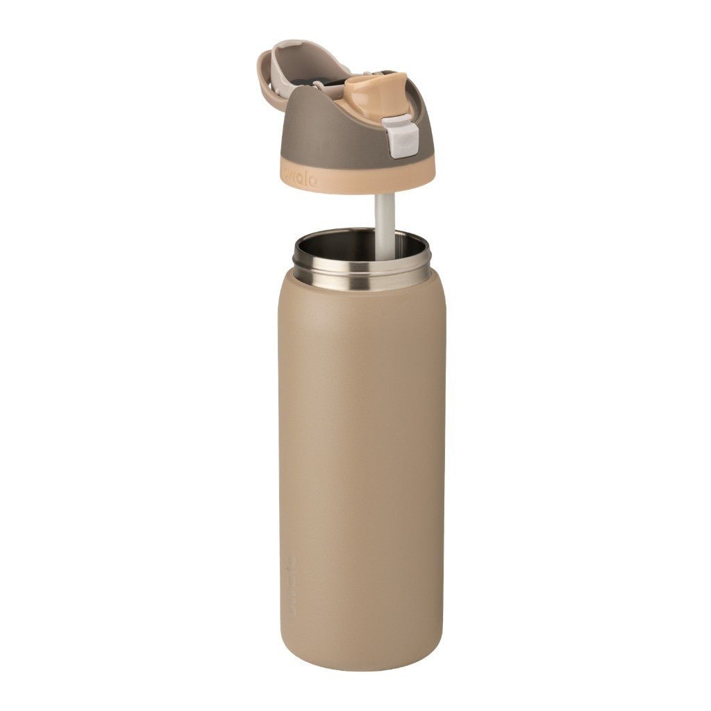 Owala FreeSip Water Bottle 945ml Down To Earth - Cove. Beach Essentials