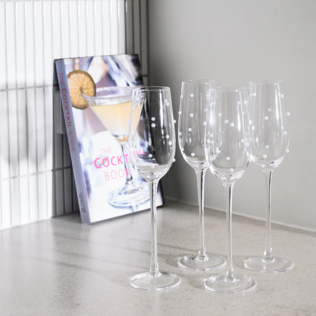 The Perfect Pearl Champagne Flute- Set of 4 Clear