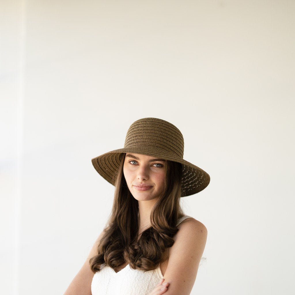SOPHIE | So Shady - Moss - Cove. Beach Essentials