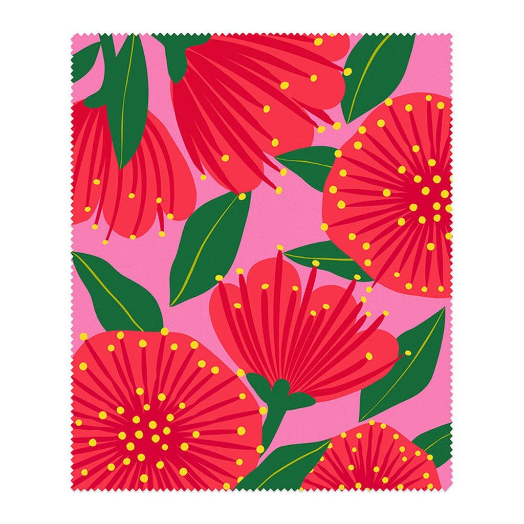 100% New Zealand Red Pohutukawa Lens Cloth - Cove. Beach Essentials