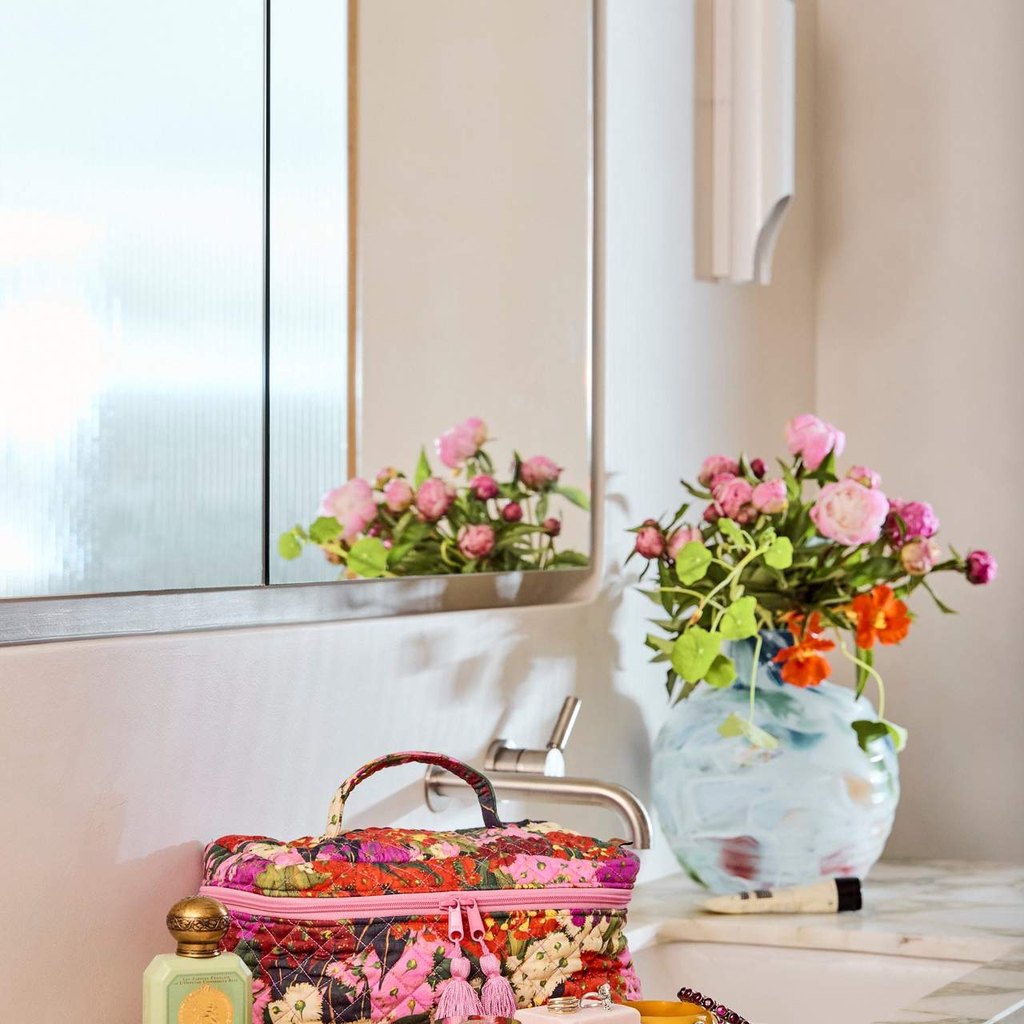 Kip & Co Australian Bush Blossom quilted toiletry case with handle and pink tassels