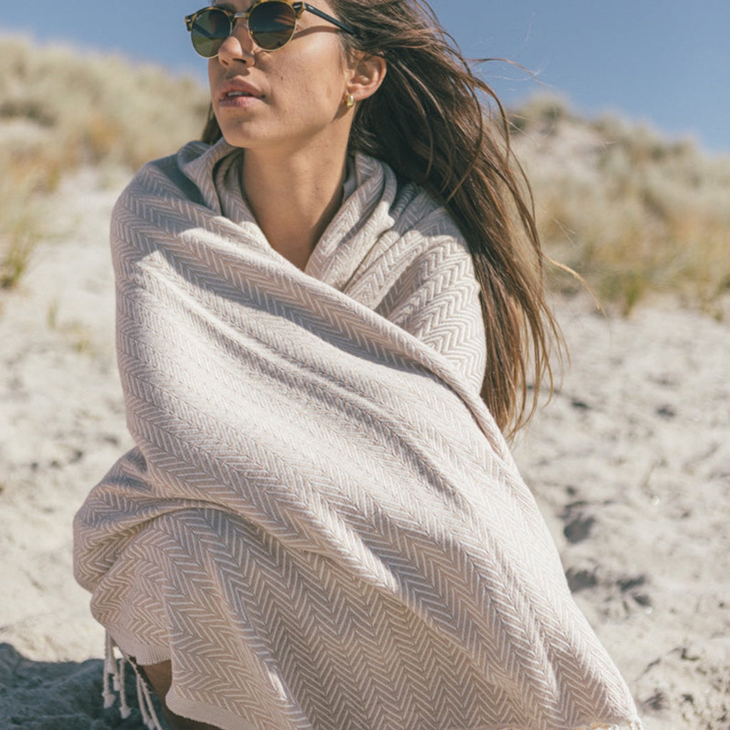 Cala Beach Essentials | Single Size - Sand