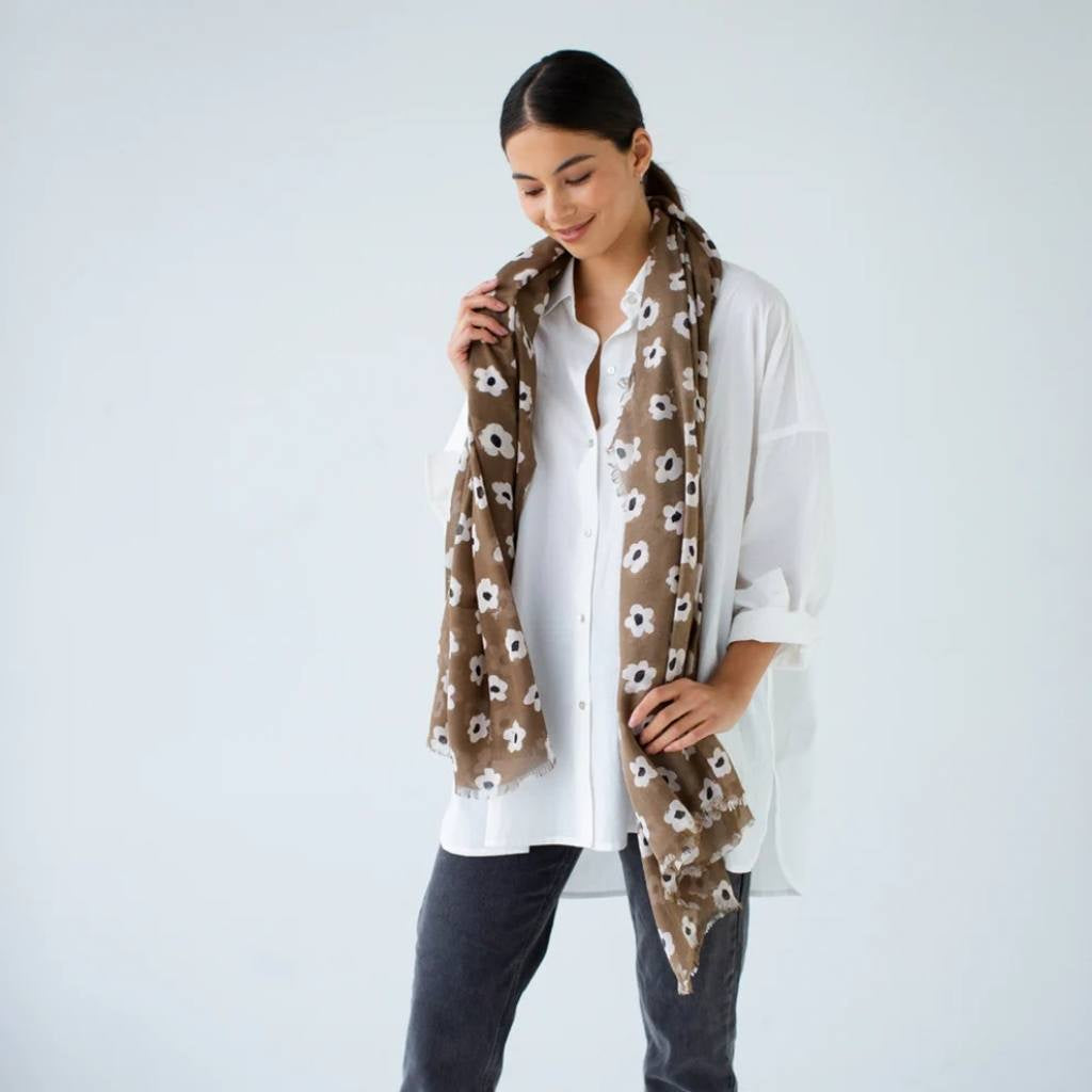 Daisy Day Maxi Scarf Moss