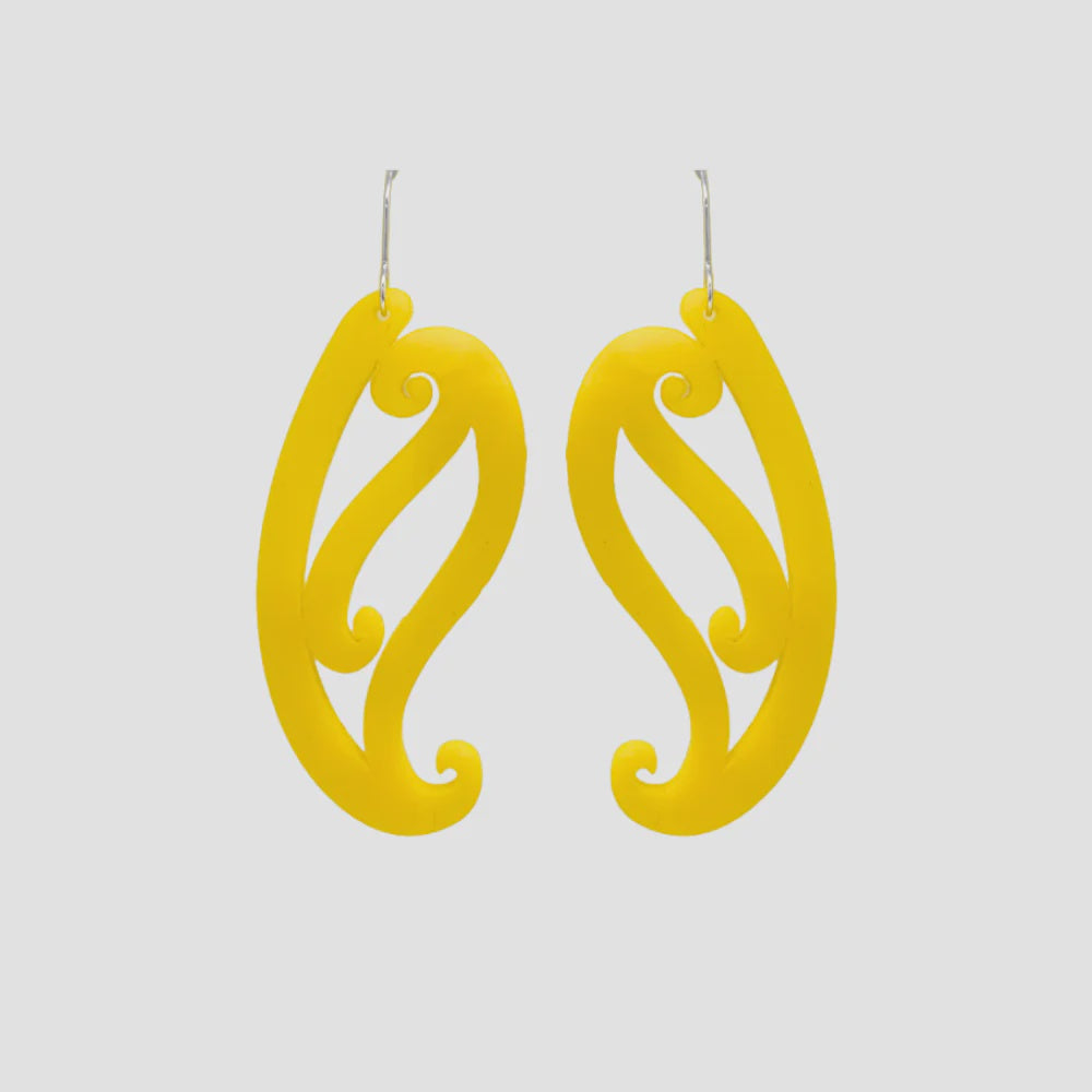 Nichola | Earrings - Tupuārangi Ngutu Kākā - Yellow Solid