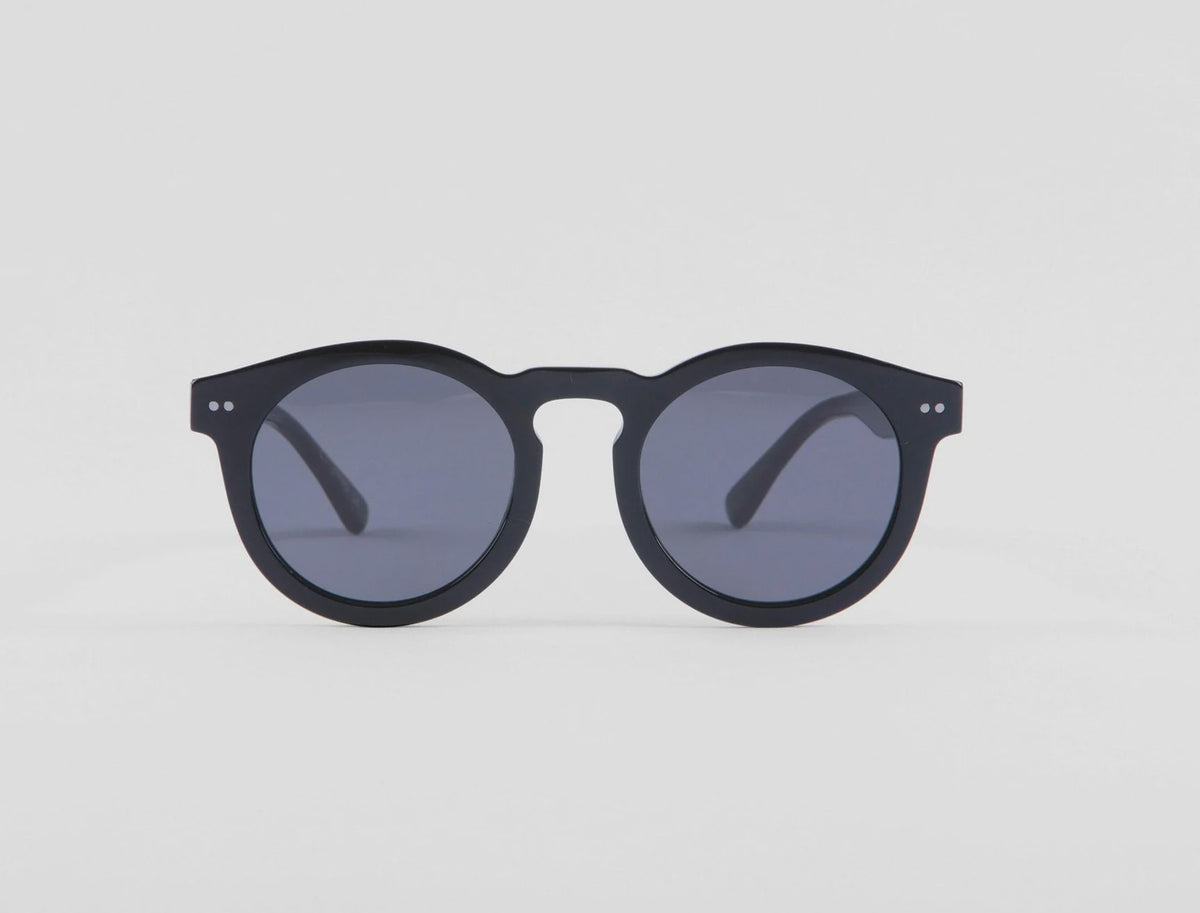 Neufound | Costa Polished Black