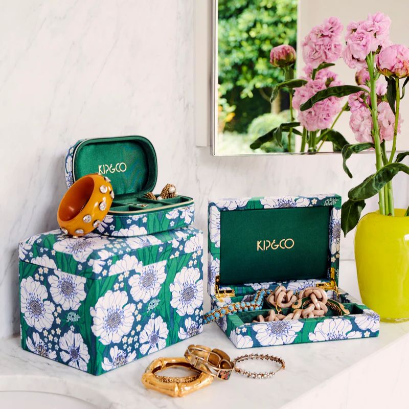 Kip & Co | Tumbling Flowers Green Velvet Jewellery Box