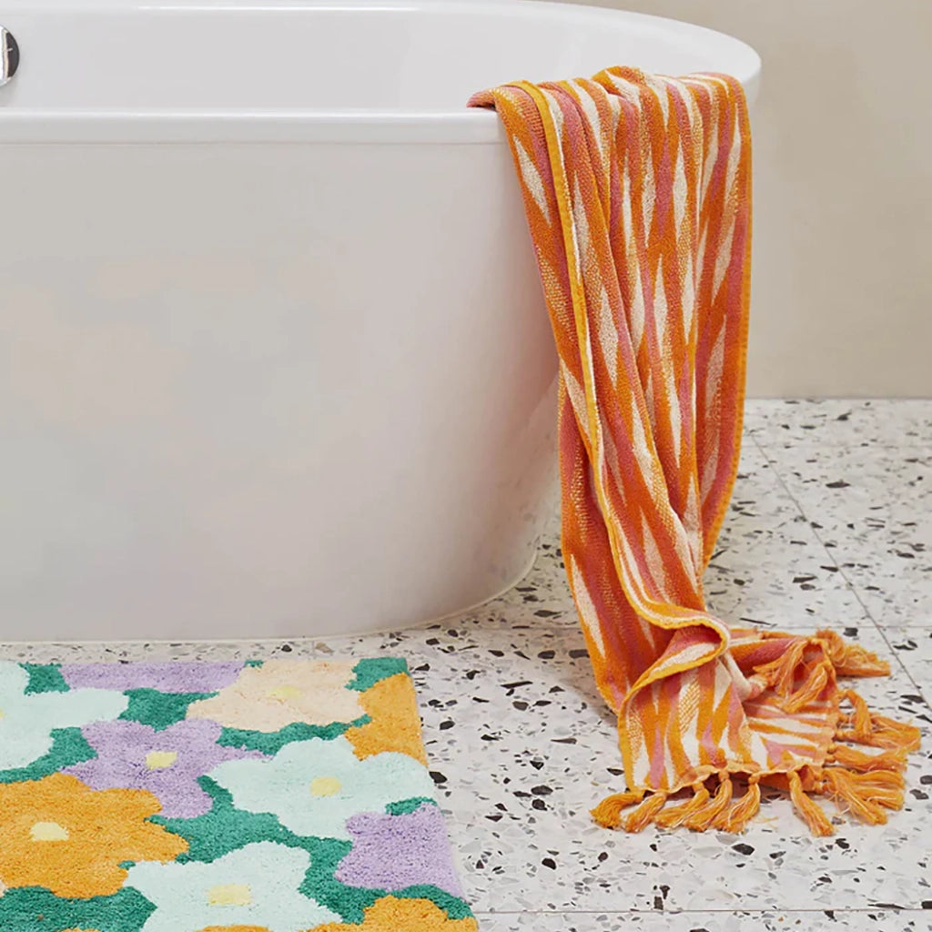 Kip & Co | Bush Daisy Bath Mat