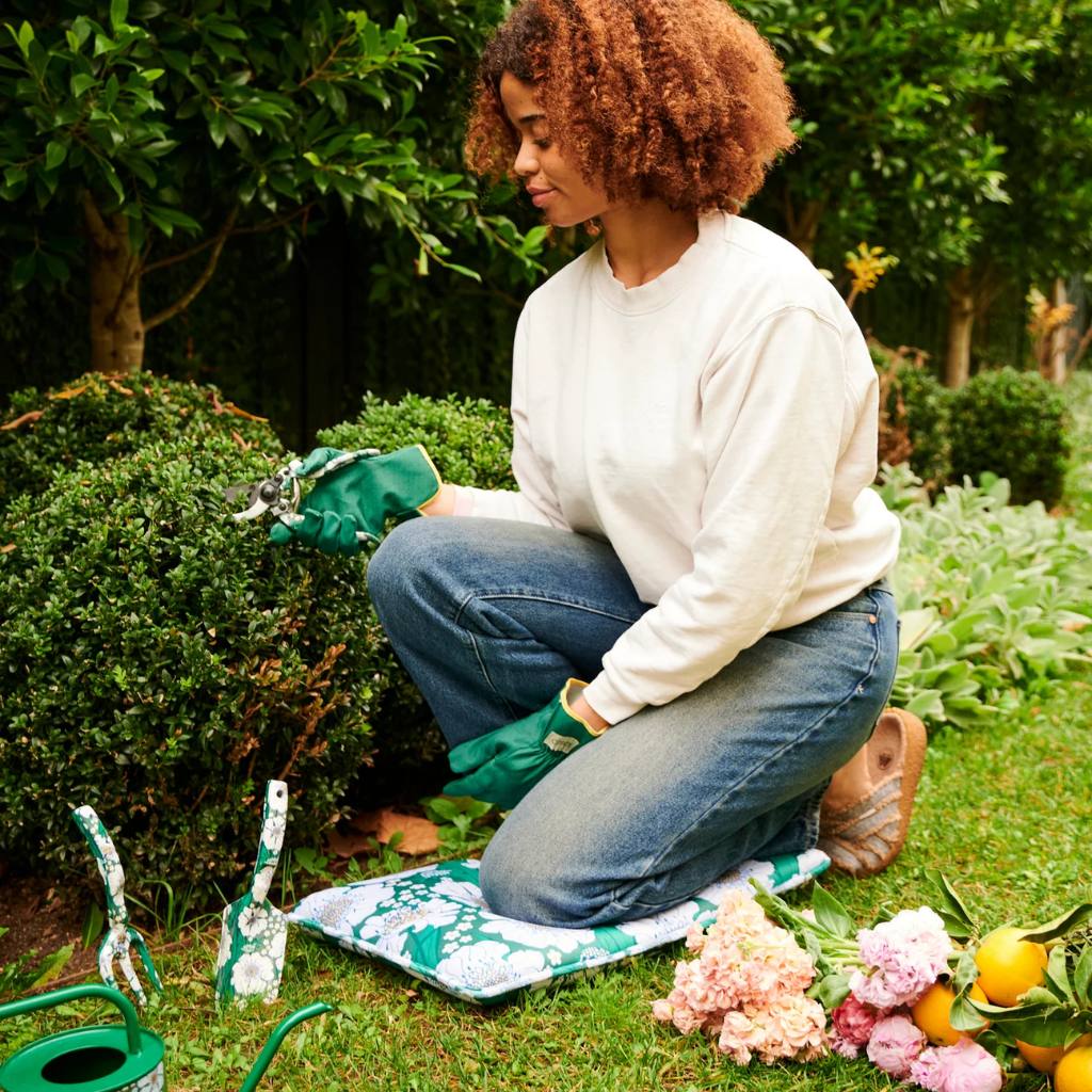 Kip & Co | Tumbling Flowers Green Garden Kneeling Mat