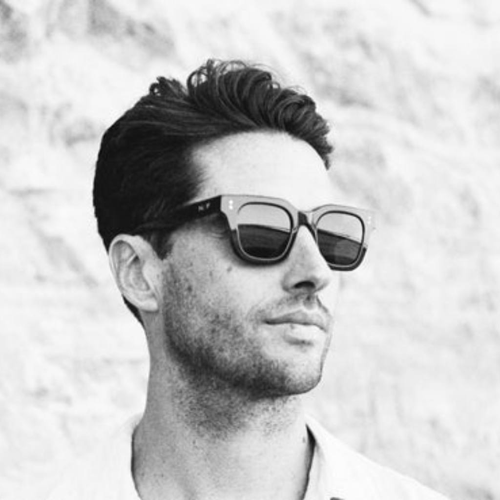 Neufound | Costa Polished Black