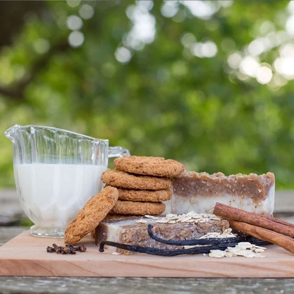 Nudi Point Body Bar - "Oatmeal Cookie" - Exfoliating