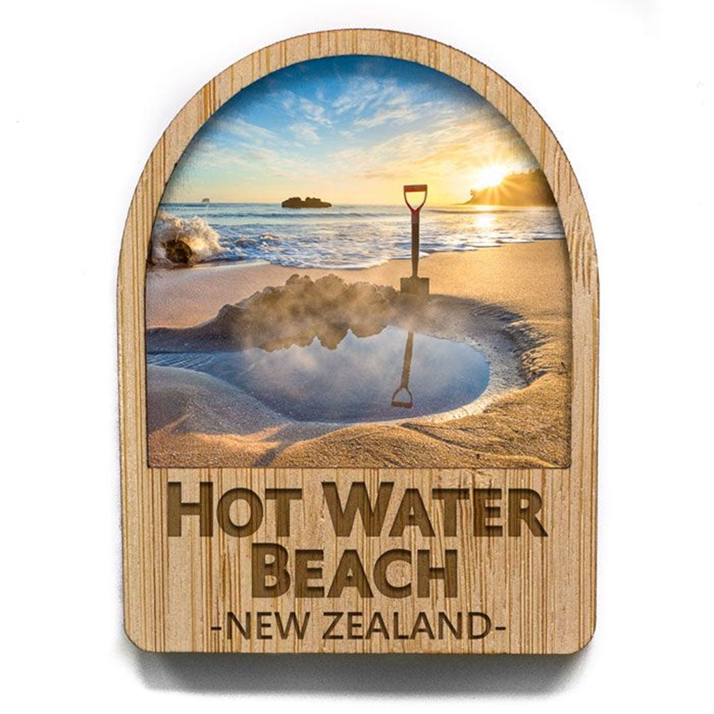 Pikitia Bamboo Magnet - Hot Water Beach