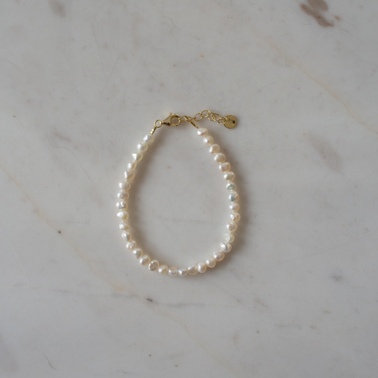 SOPHIE | Pretty in Pearls Bracelet