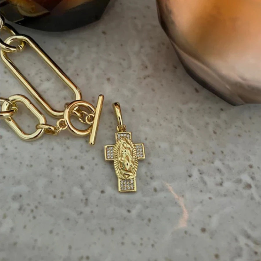 Queen of the Foxes | Charms - Seraph Symbol - Cross