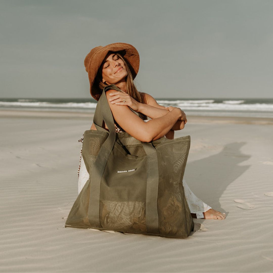 sande-kids-oversized-mesh-beach-bag-pandanus,15,SANDE Beach Hauler Pandanus Ð dimensions 64cm W x 33cm D x 48cm H