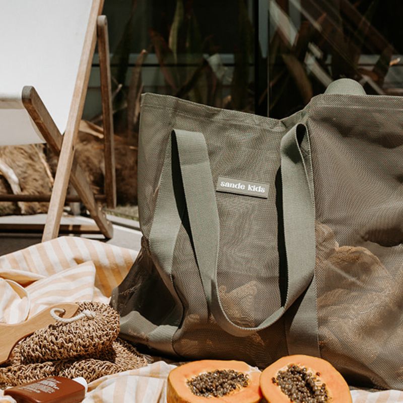 sande-kids-oversized-mesh-beach-bag-pandanus,1,SANDE Beach Hauler 110L mesh beach bag in Pandanus Ð family beach bag NZ