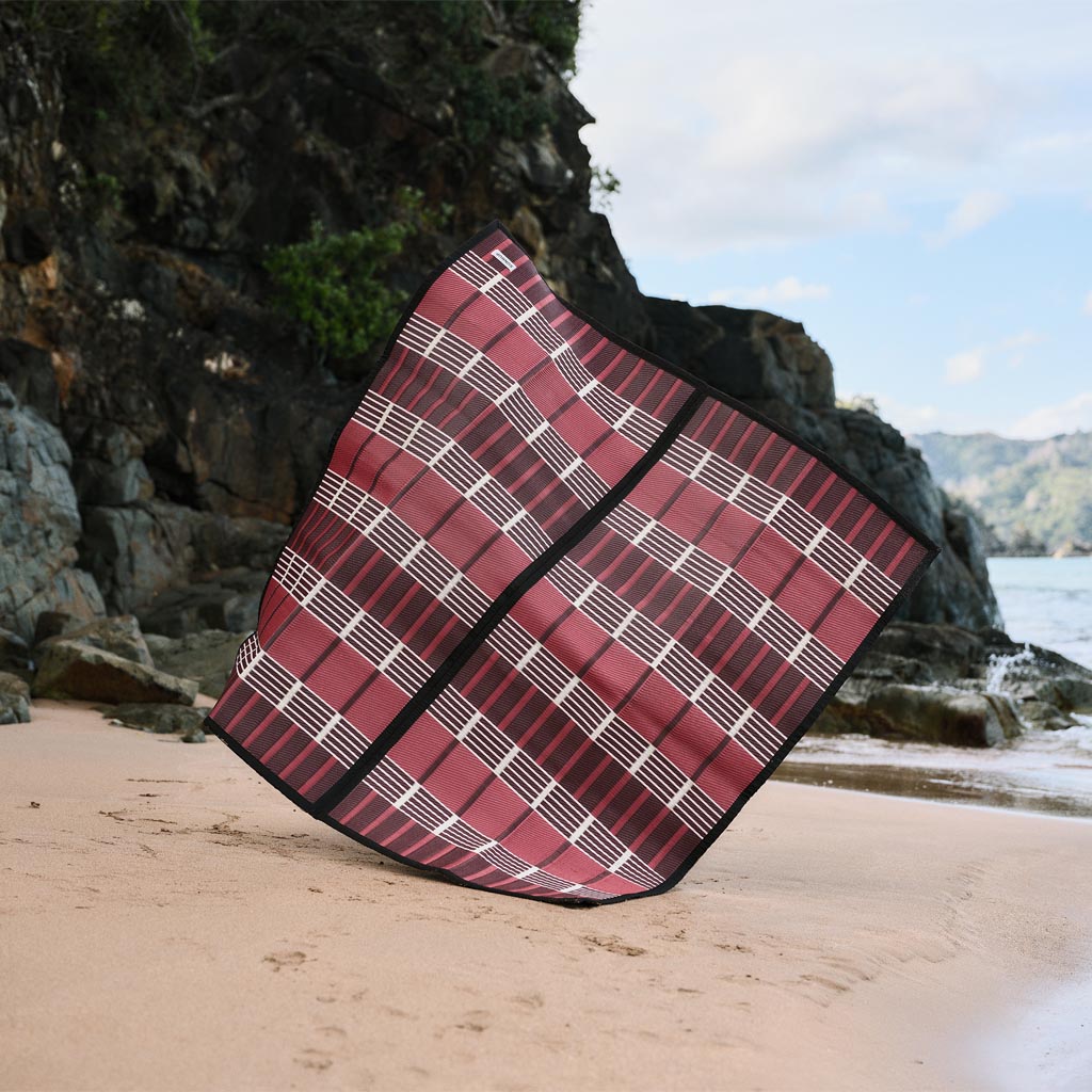 SUNNUP EMBER outdoor mat - recycled polypropylene picnic and camping mat in warm ember colorway
