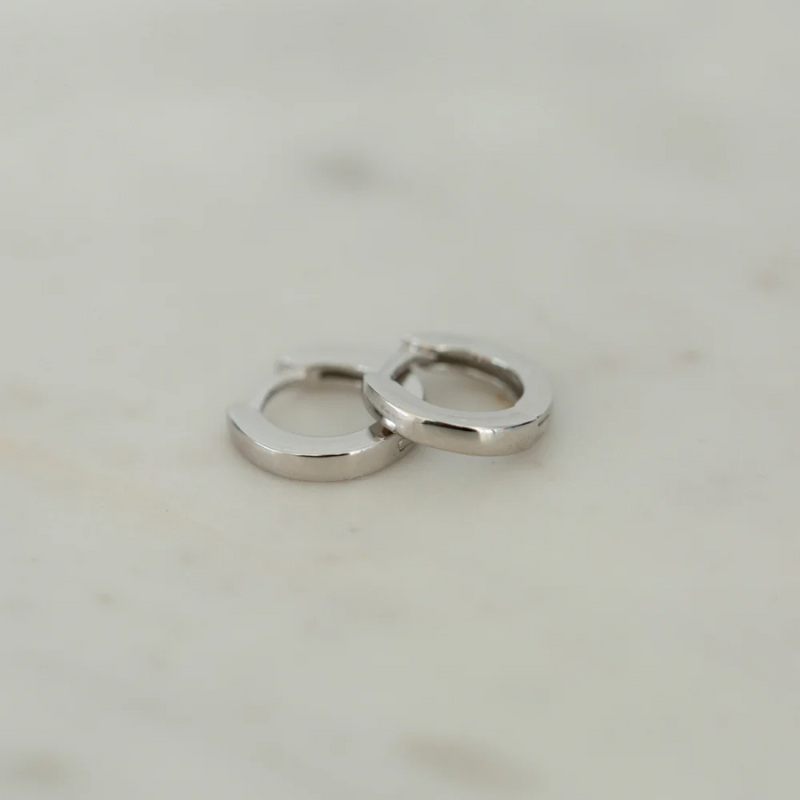 SOPHIE | So Classic Huggies – Silver