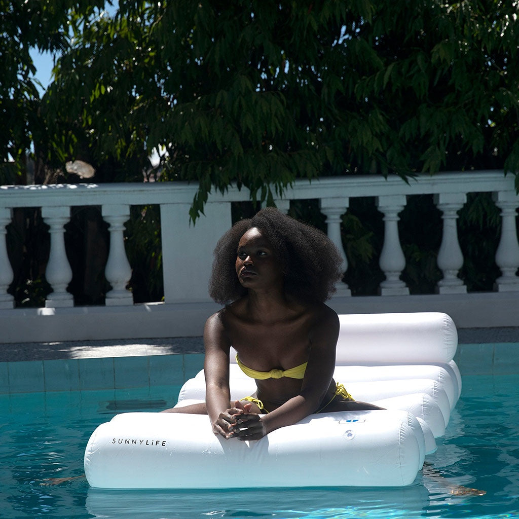 SunnyLife The Resort Tube Lilo Float White on White