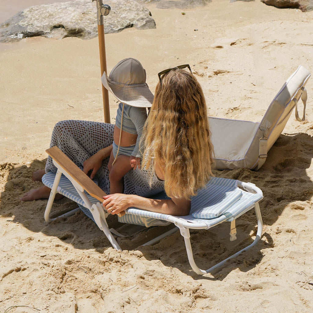 SunnyLife | Deluxe Beach Chair Blue Stripe