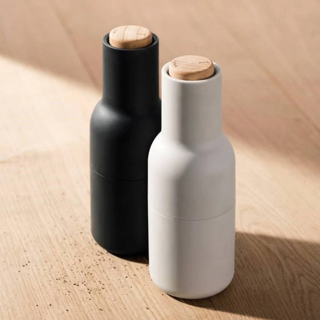Audo Salt & Pepper Bottle Grinder - Ash / Carbon w. Beech Lid, 2 Pack - Cove. Beach Essentials