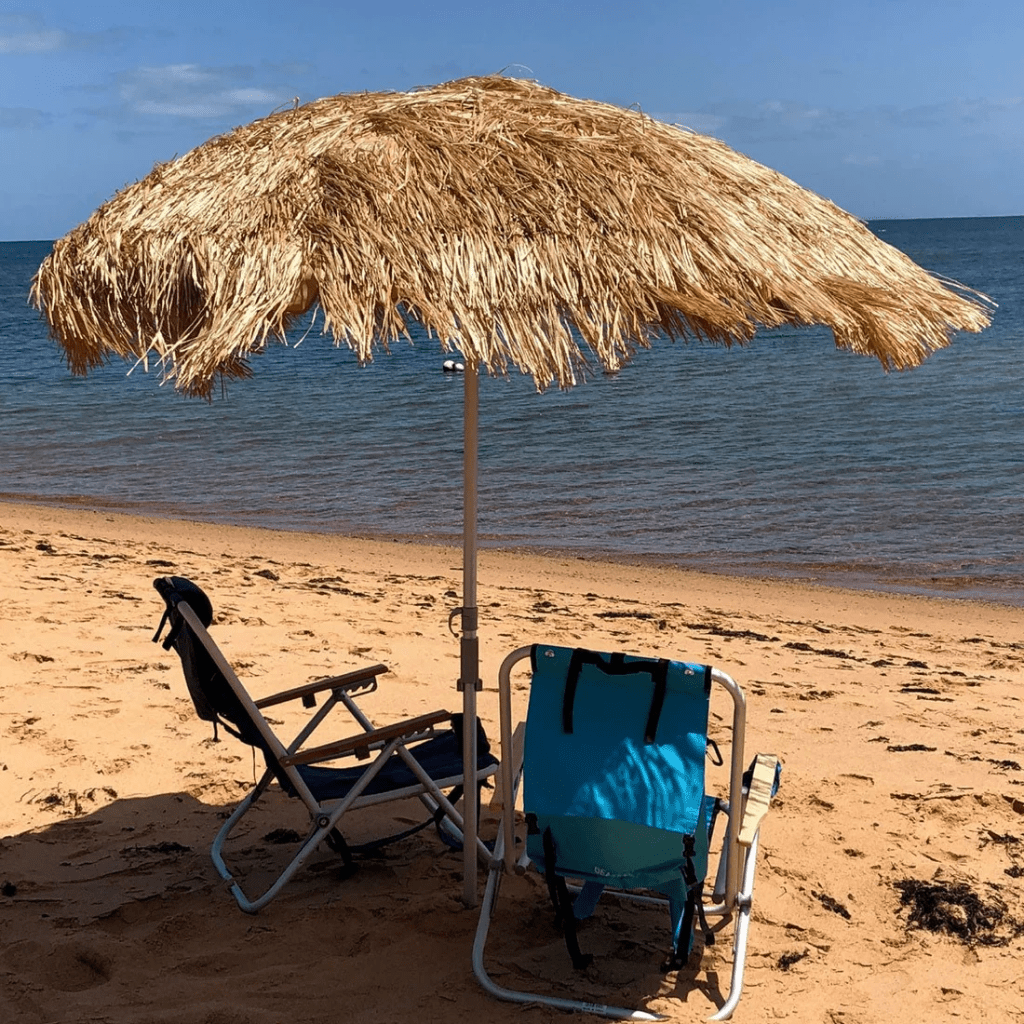 Beach Kit | Hula Rafia Thatch Beach Umbrella - Cove. Beach Essentials