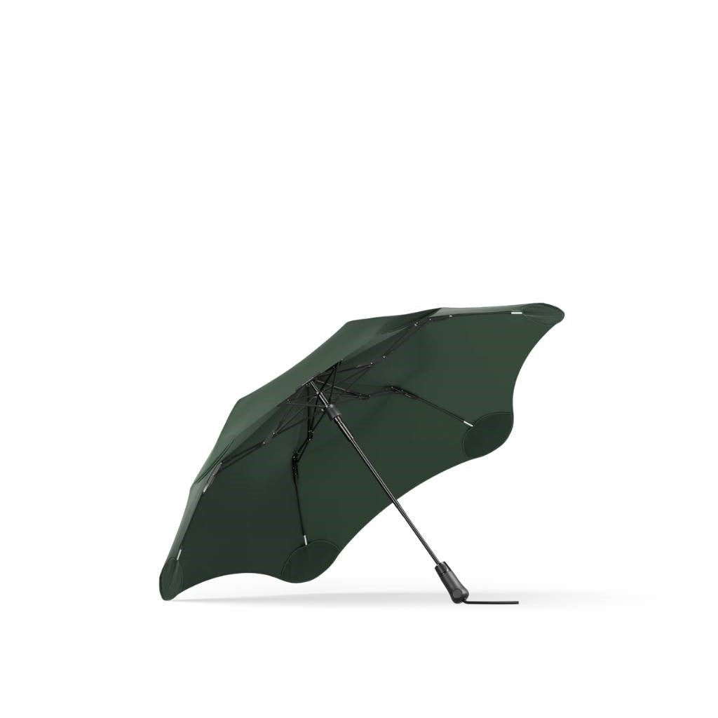 Blunt | Metro Forest Green - Cove. Beach Essentials