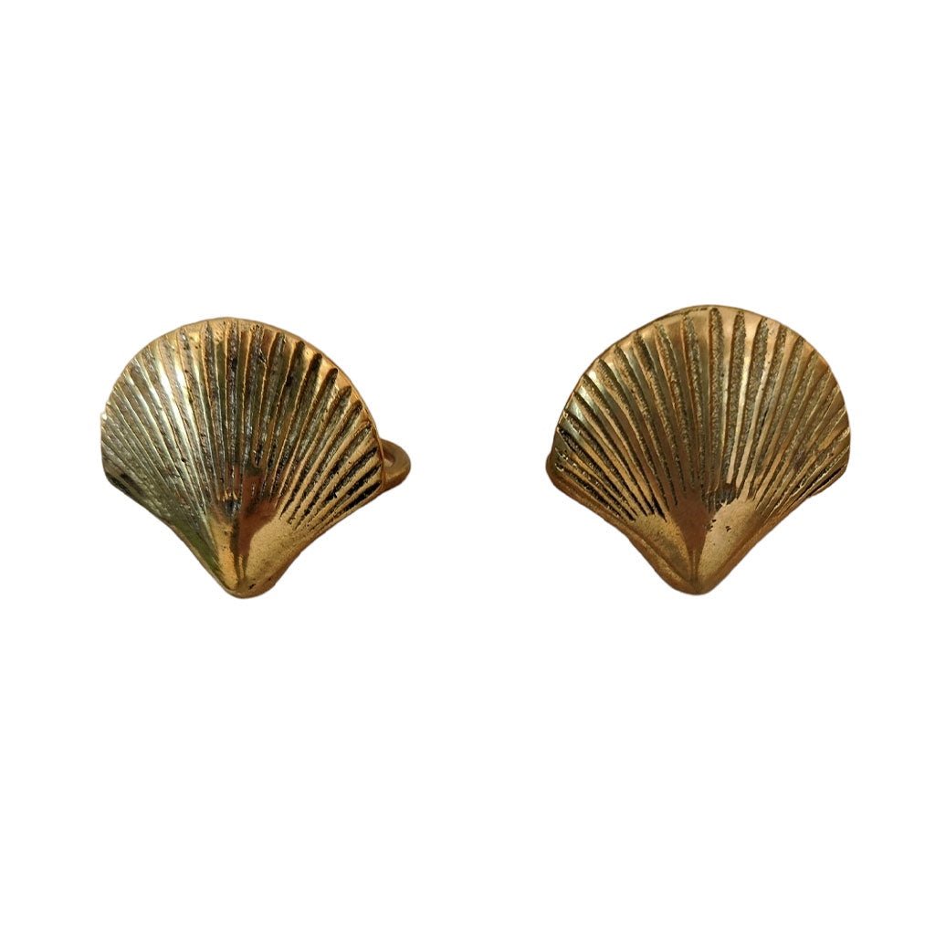 Cove. Brass Napkin Ring Shell 2 pc - Cove. Beach Essentials