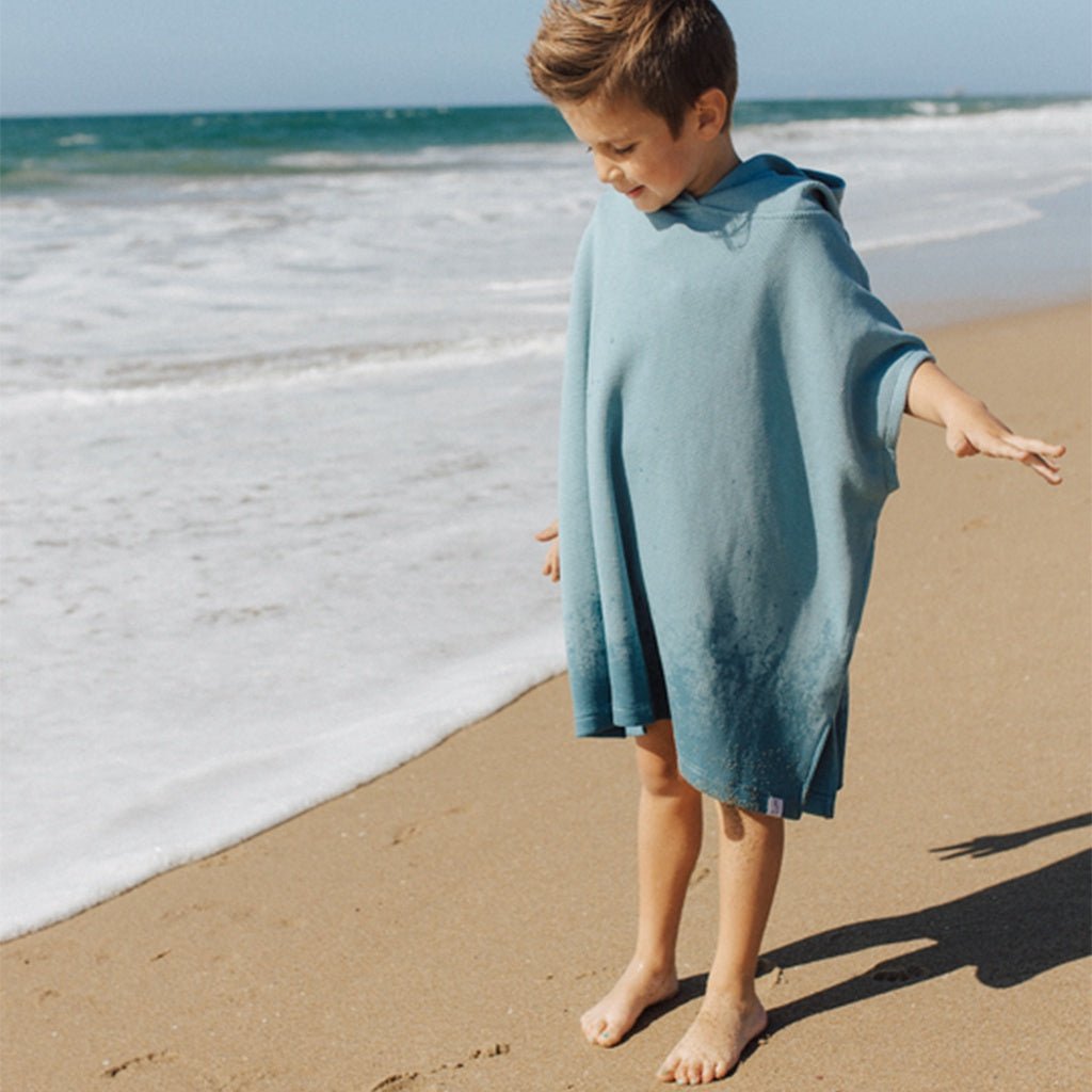 Current Tyed Waffle Beach Poncho Stone Blue 6m-6y+ - Cove. Beach Essentials