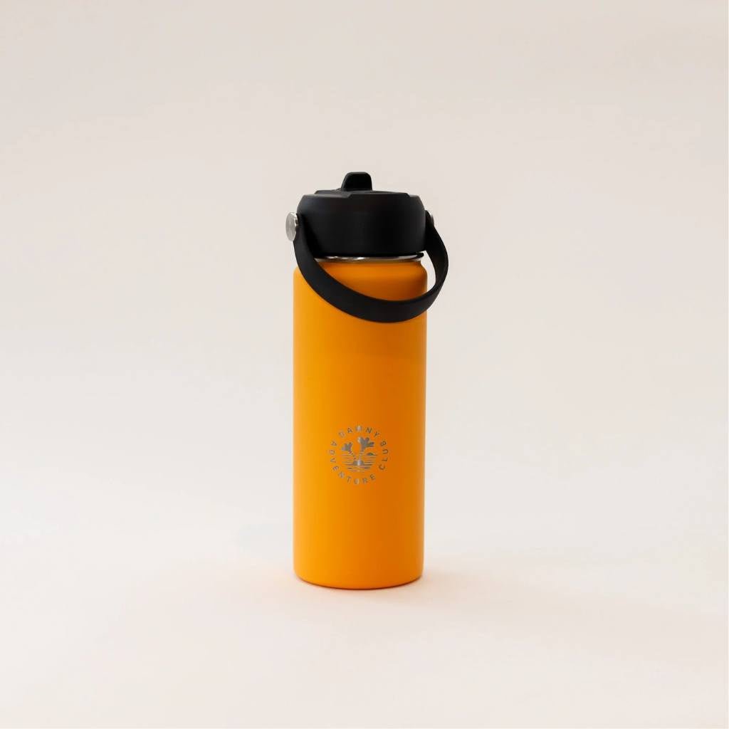 Dawny Adventure Club 18oz/530ml Daisy - Cove. Beach Essentials