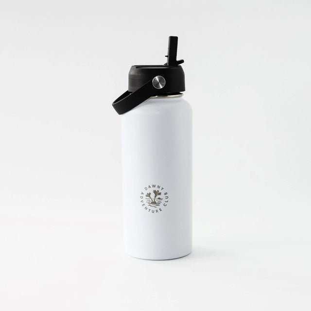 Dawny Adventure Club 32oz/950ml White - Cove. Beach Essentials