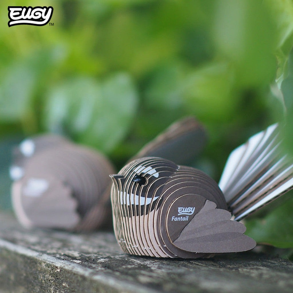EUGY Fantail 3D puzzle outdoors