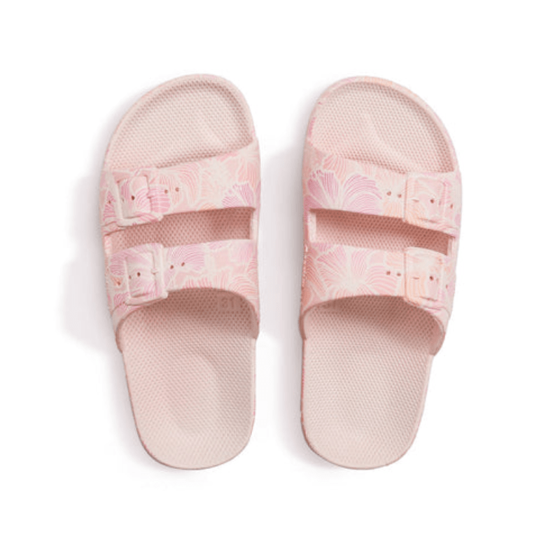 Freedom Moses Aloha Rosa - Cove. Beach Essentials