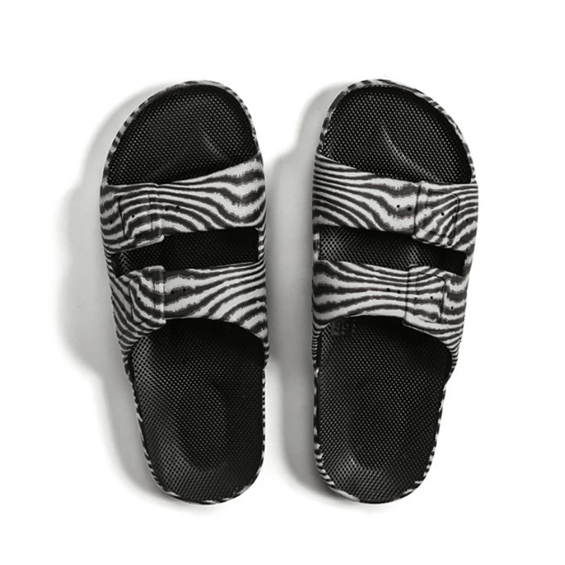 Freedom Moses Zazu Black - Cove. Beach Essentials