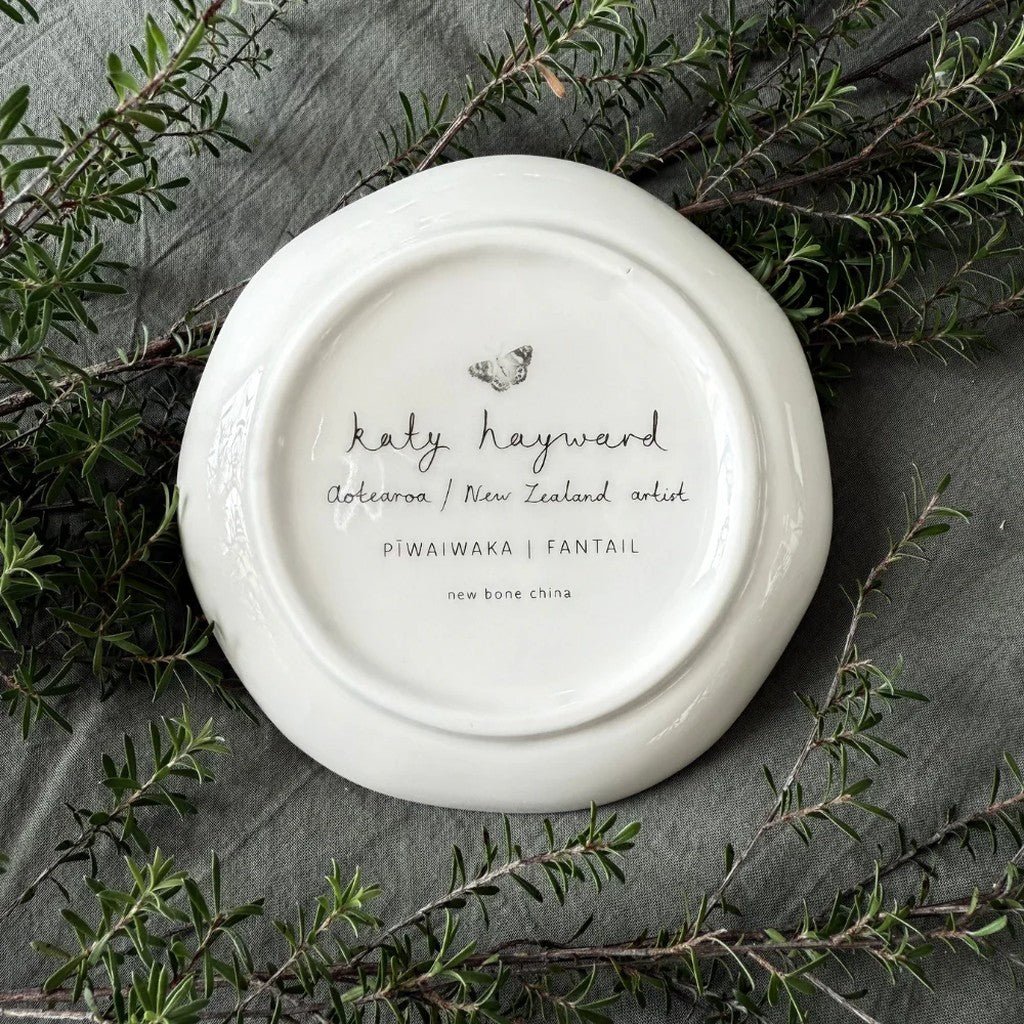 Katy Hayward | Trinket Dish – Come - Cove. Beach Essentials