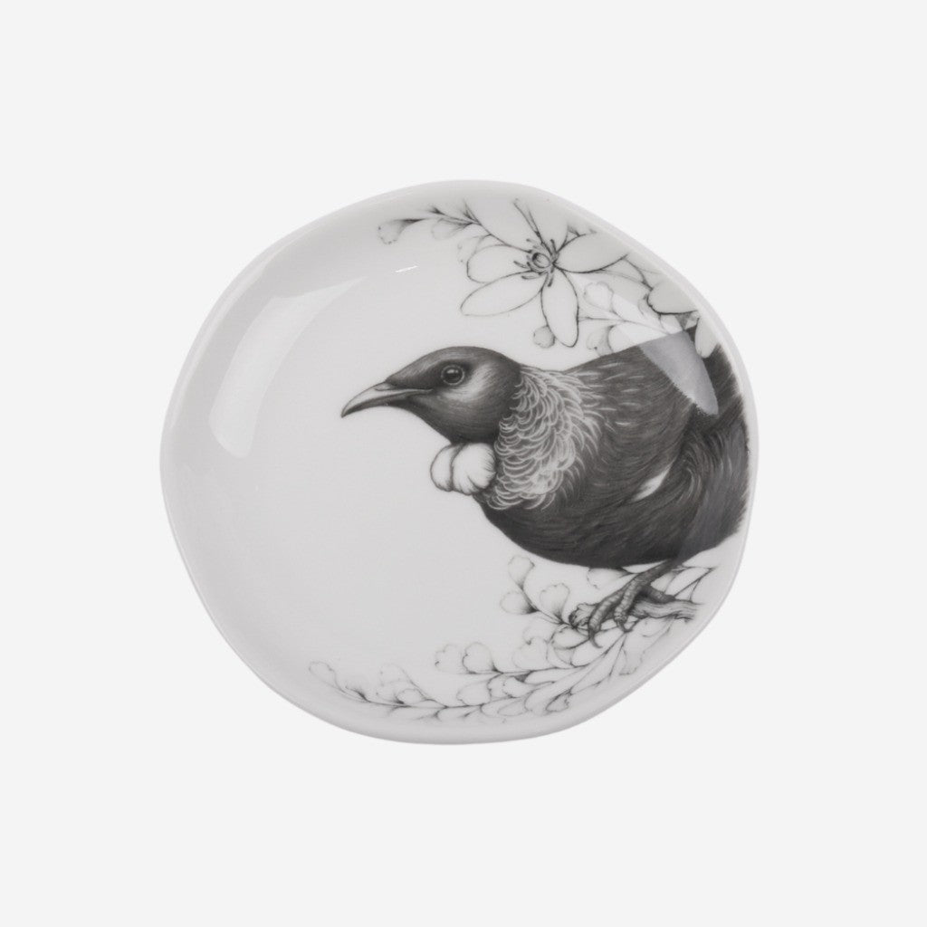 Katy Hayward tūī trinket dish