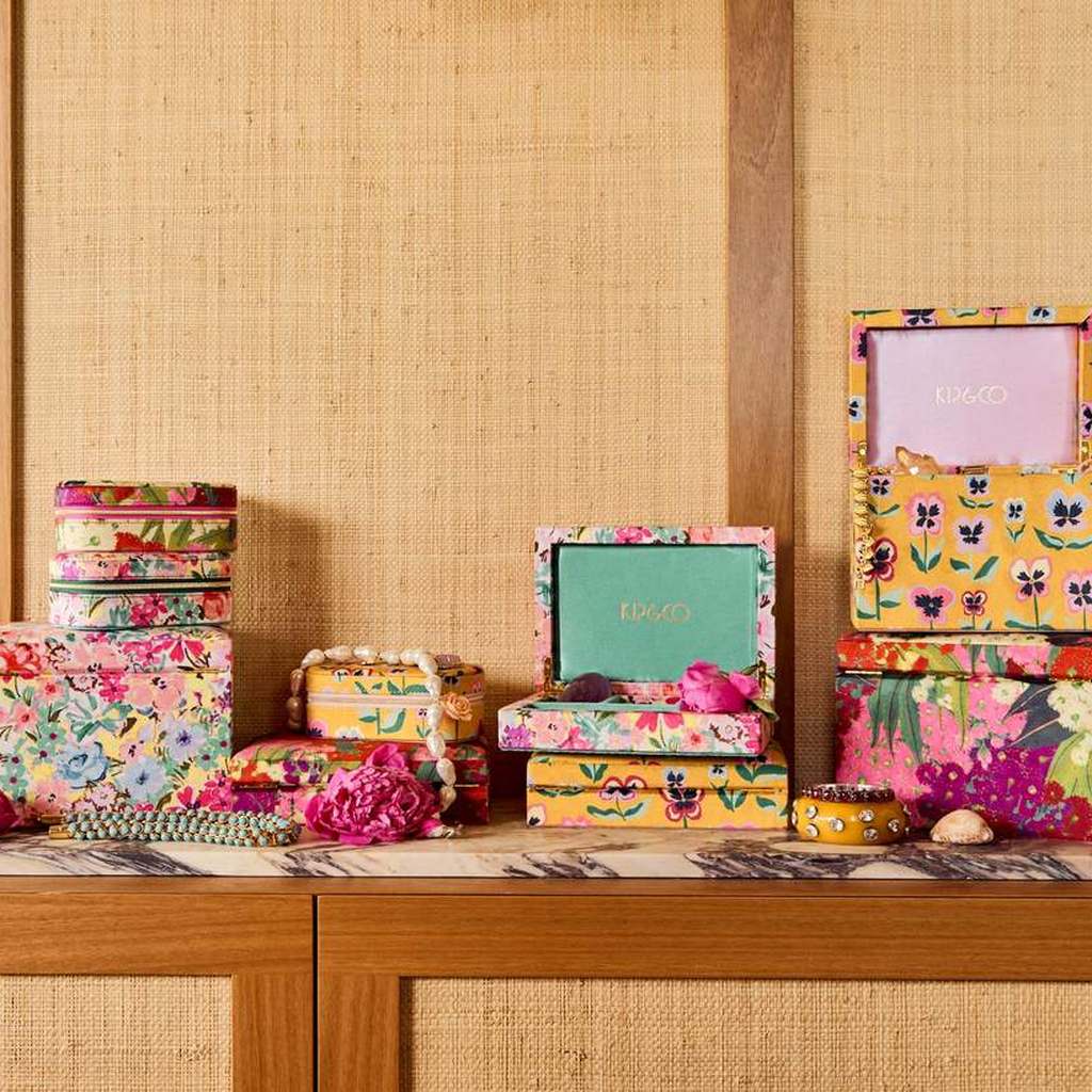 Kip & Co | Alfresco Travel Velvet Jewellery Box - Cove. Beach Essentials
