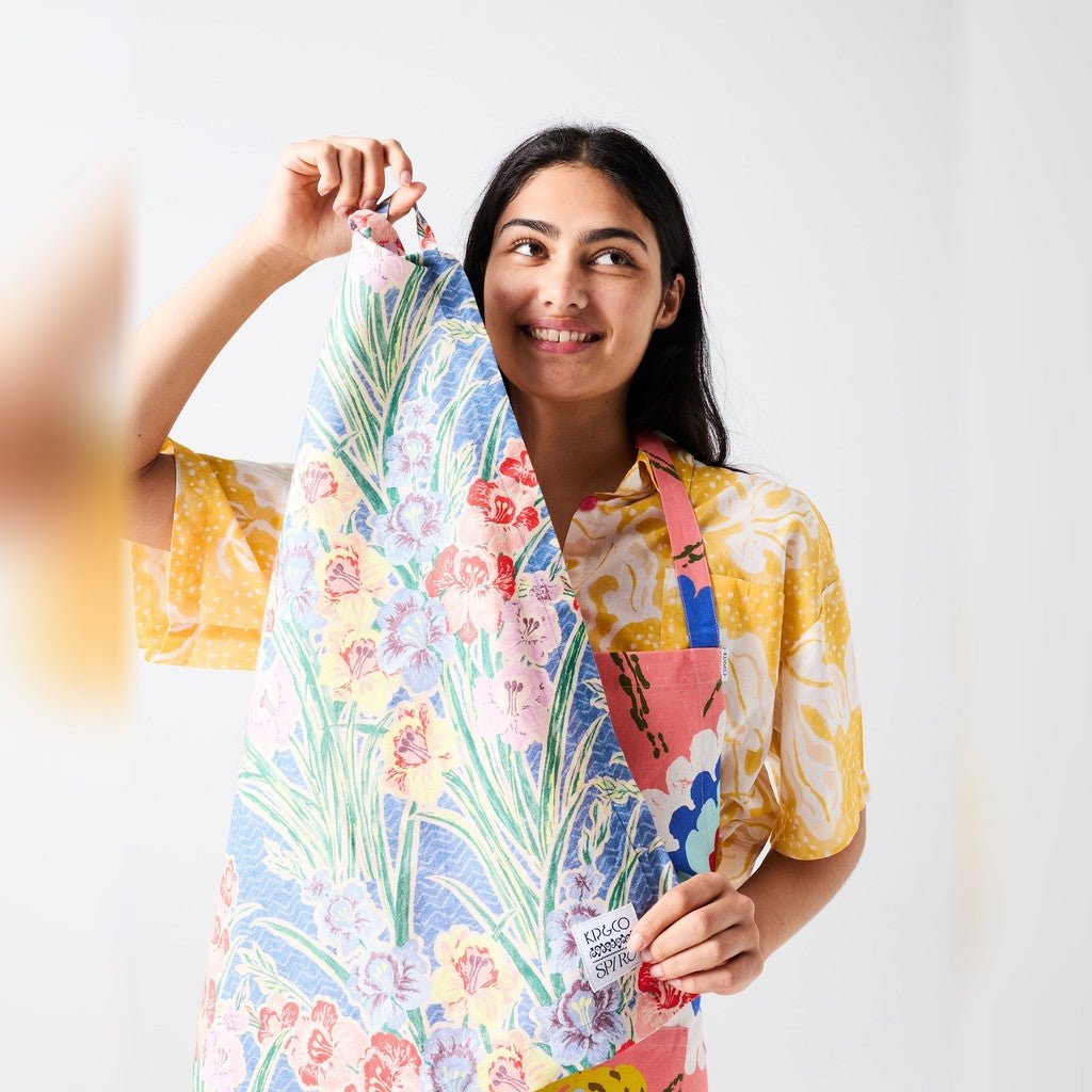 Kip & Co x Anna Spiro Gladiolus Tea Towel - Cove. Beach Essentials