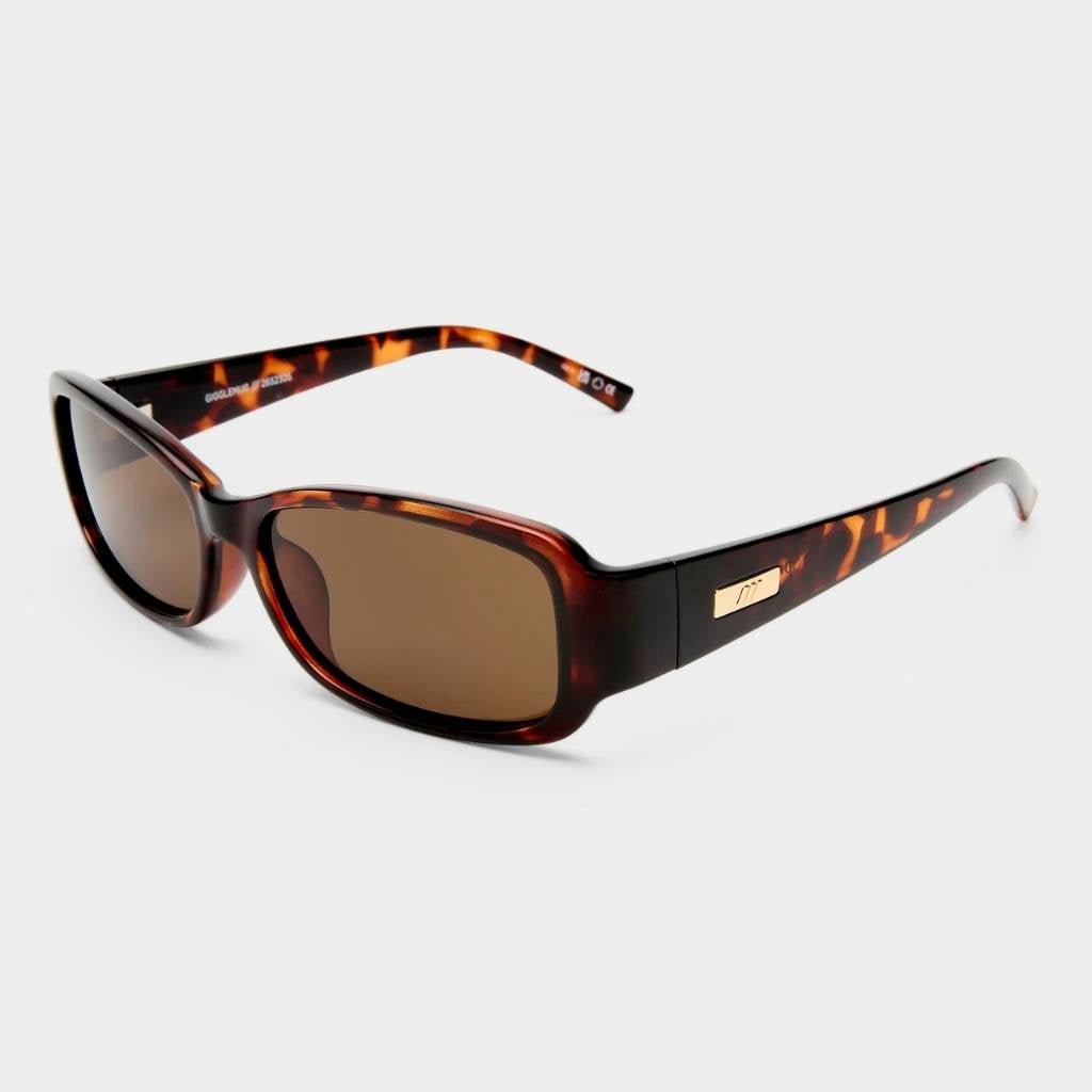 Le Specs | Gigglemug - Tort - Cove. Beach Essentials