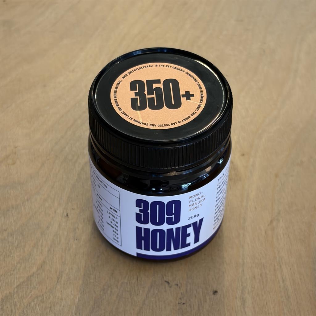 MƒÅnuka Honey Sampler Box 4 x 250g | 309 Honey - Cove. Beach Essentials
