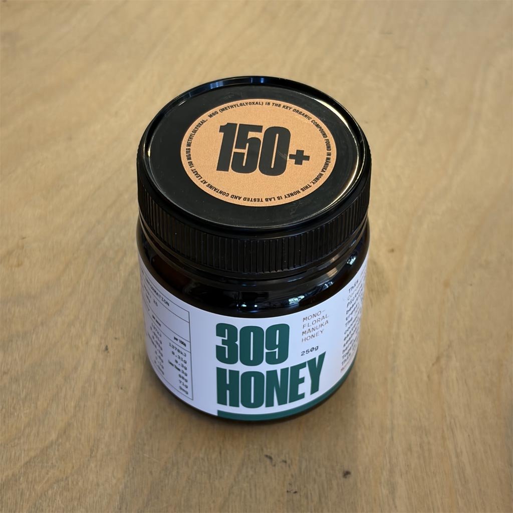 MƒÅnuka Honey Sampler Box 4 x 250g | 309 Honey - Cove. Beach Essentials
