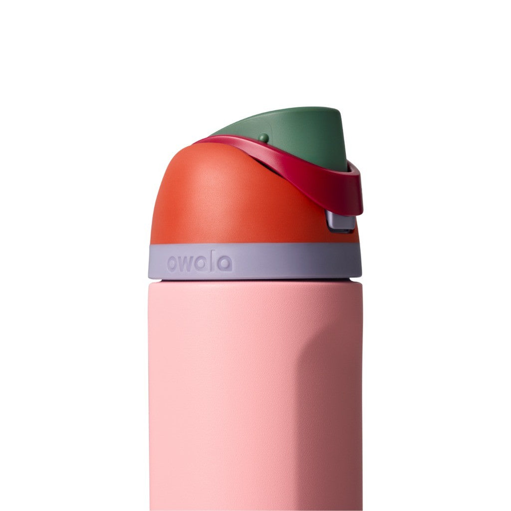 Owala FreeSip Water Bottle 710ml Sugar High lid closed, close-up