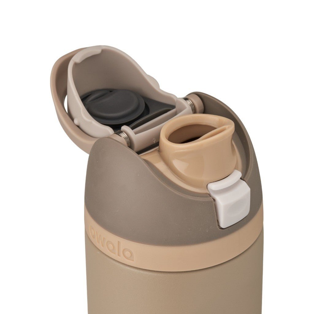 Owala FreeSip Water Bottle 710ml Down To Earth - Cove. Beach Essentials