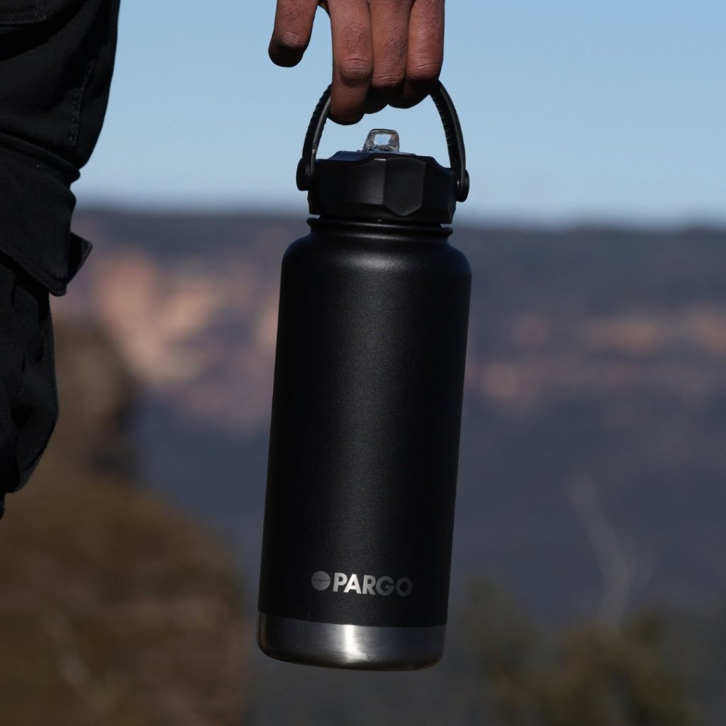PARGO | 950ml Sports Bottle - MIDNIGHT BLACK - Cove. Beach Essentials