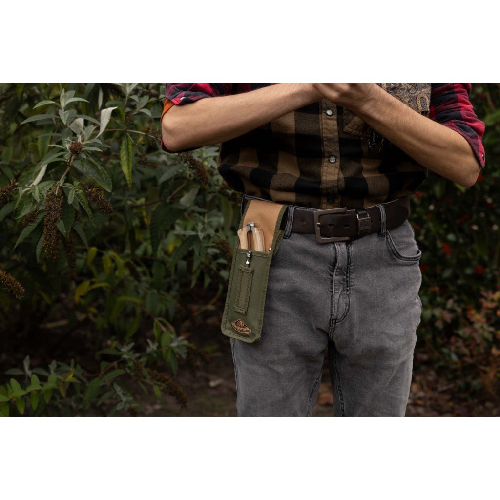 Parnell & Co | Gardening Pruner w/Pouch & Sharpener - Cove. Beach Essentials