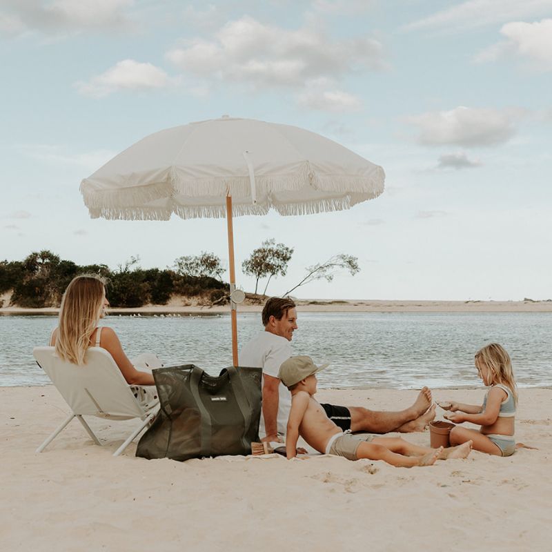 SANDE | Beach Hauler Mesh Beach Bag - Pandanus - Cove. Beach Essentials
