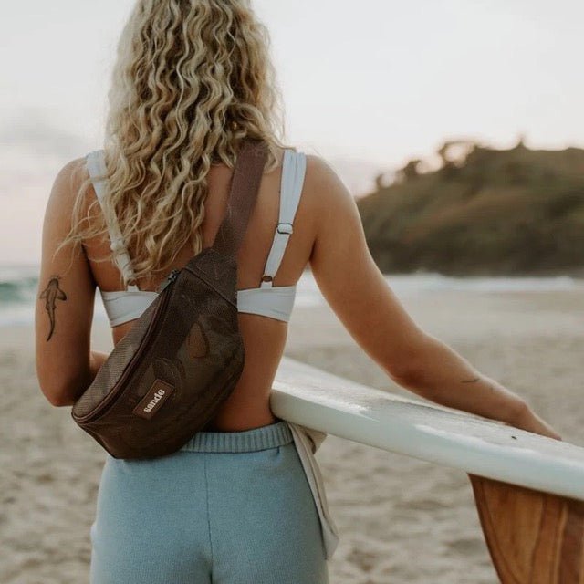 SANDE | Essentials Crossbody Bag - Espresso - Cove. Beach Essentials