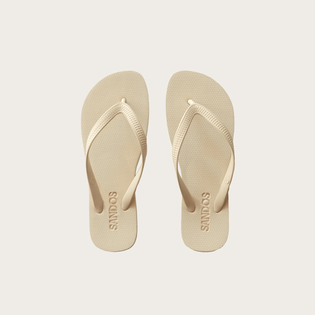 Sandos | Original Oat - Cove. Beach Essentials