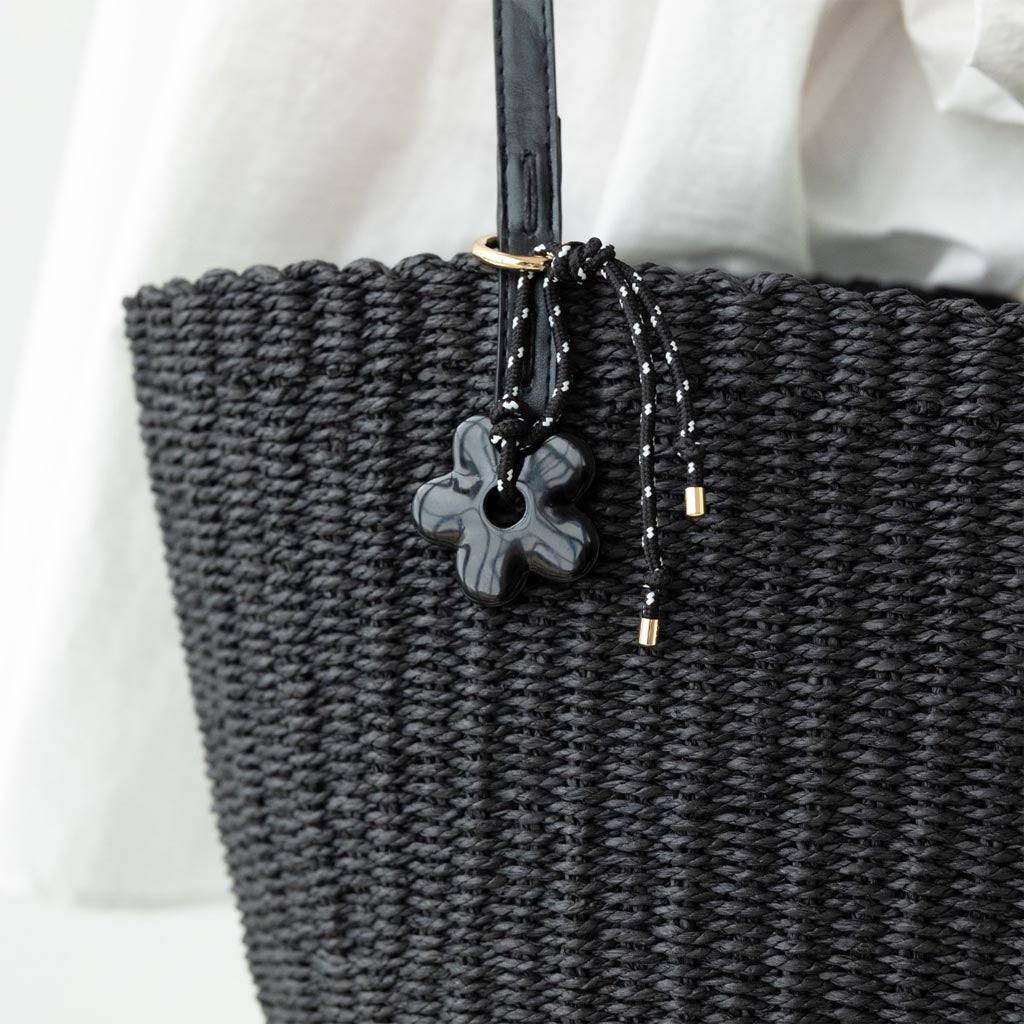 SOPHIE | Dotey Daisy Charm Black - Cove. Beach Essentials
