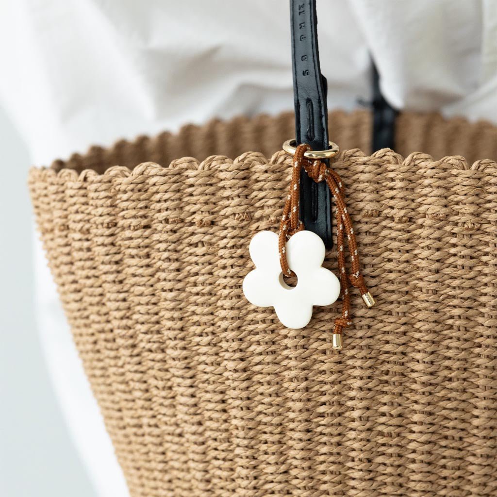 SOPHIE | Dotey Daisy Charm Ivory - Cove. Beach Essentials